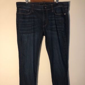 Joe’s Jeans | Brixton Straight+Narrow | Dark wash